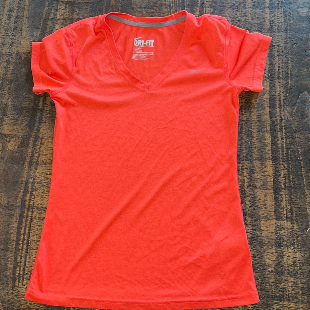 Dri Fit T shirt Nike